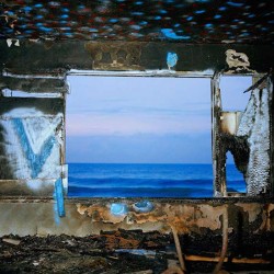 Fading Frontier - Deerhunter